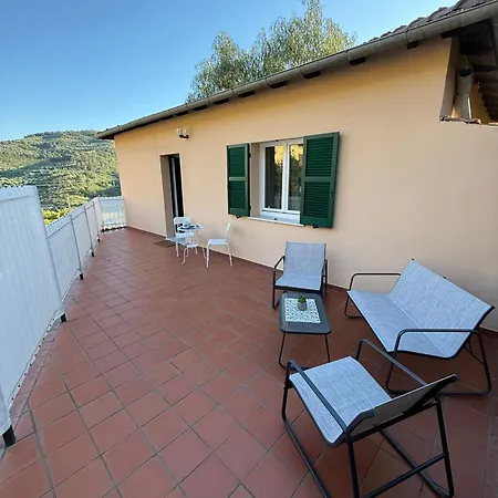 Casa Giulia Ferienhaus Dolcedo