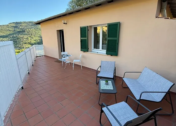 Casa Giulia Tatil Evi Dolcedo